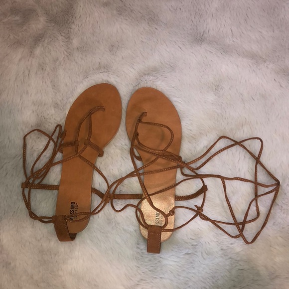 Mossimo Supply Co. Shoes - Brown sandals!! :)